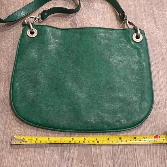 Green Purse - Picture 4 of 5